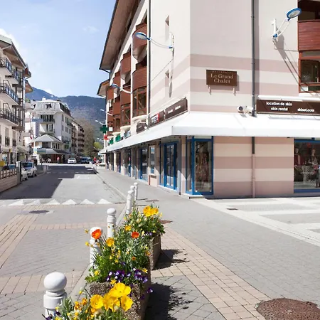 2* Centre-ville, Animaux Admis, Parking, Wi-fi - Fr-1-512-81 *